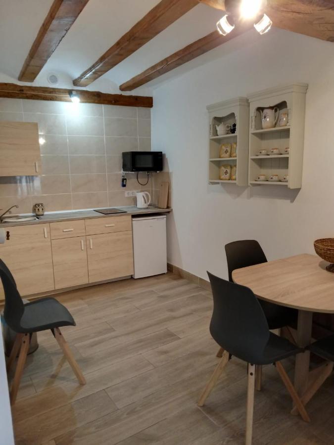 Centrally Located Two Bed Apartment In El Perello المظهر الخارجي الصورة